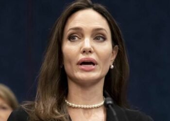 पाकिस्तान पुगेर जोलीले भनिन्ः मैले यस्तो कहिल्यै देखेकी थिइन्