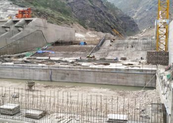 रसुवागढी जलविद्युत् आयोजनामा उपकरण जडान गरिँदै