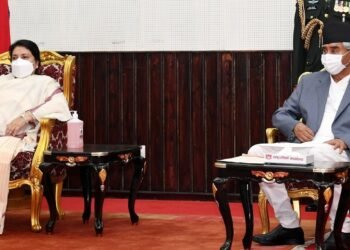 सरकार प्रमुख र राष्ट्रप्रमुखविच दूरी बढ्यो