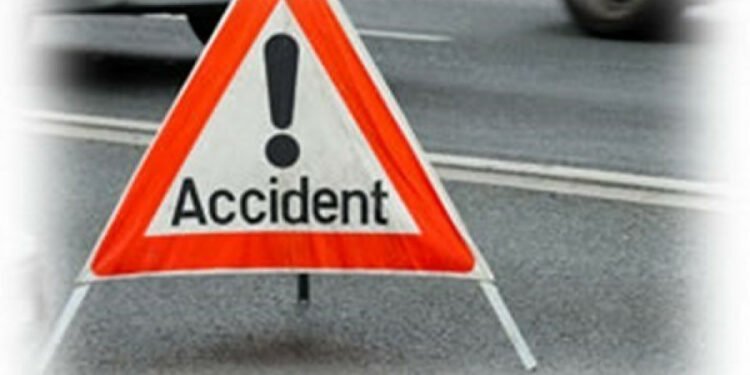 नुवाकोटमा मिनीट्रकको ठक्करबाट एक जनाको मृत्यु