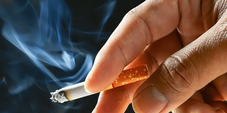 रोकिएन सार्वजनिक स्थानमा सुर्तीजन्य पदार्थ सेवन