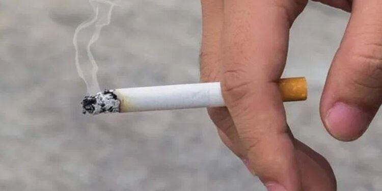 सार्वजनिक स्थानमा धूम्रपान गरे कारबाही