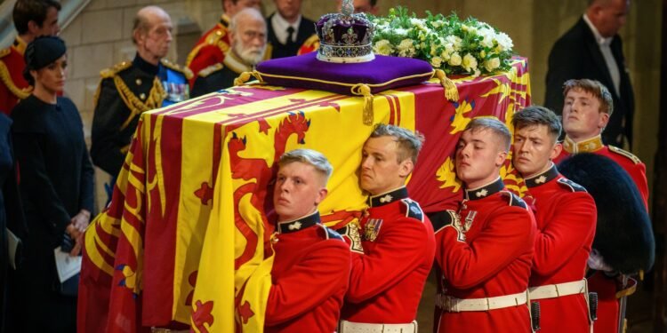 महारानी एलिजाबेथ द्वितीयाको अन्तिम संस्कार सम्पन्न