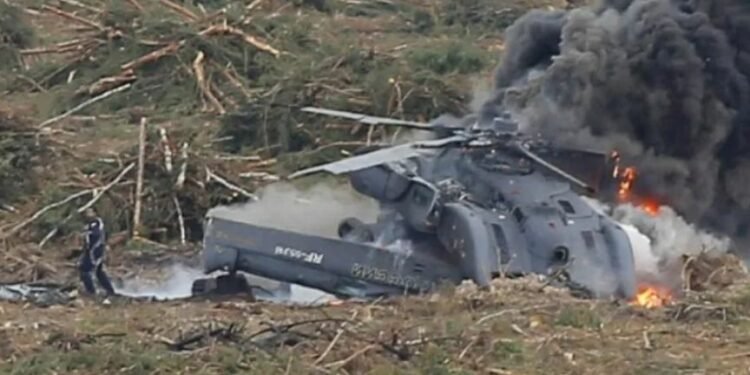 हेलिकोप्टर दुर्घटनामा ६ पाकिस्तानी सेनाको मृत्यु