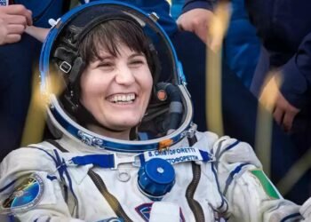 अन्तर्राष्ट्रिय अन्तरिक्ष स्टेशनको कमाण्डर बन्न लागेको सामन्था को हुन् ?