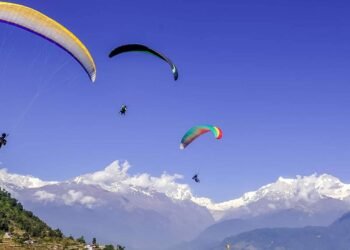 प्याराग्लाइडिङ उडान अनिश्चितकालका लागि प्रतिबन्ध