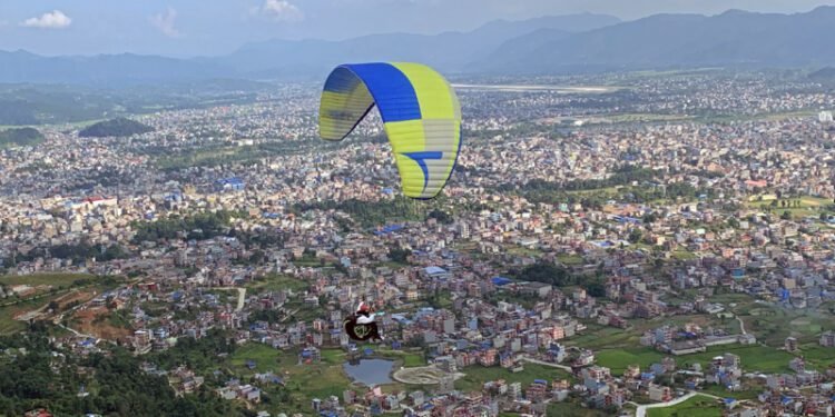 नवौं राष्ट्रिय खेलकुदः प्याराग्लाइडिङ खेलाडीको खसेर मृत्यु