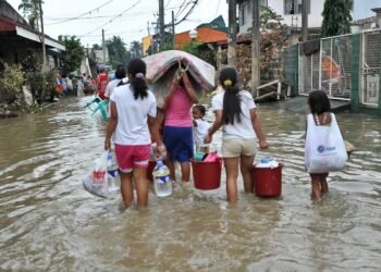 फिलिपिन्स बाढीः मृत्तकको संख्या ४२ पुग्यो