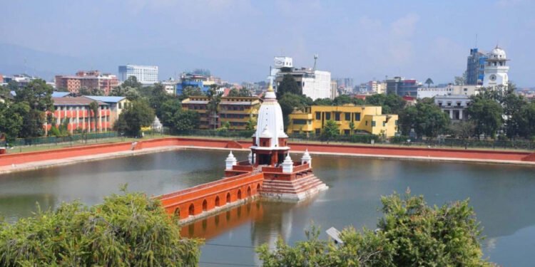 बिहानै खुल्यो रानीपोखरीस्थित बालगोपालेश्वर मन्दिर