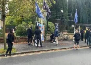 म्यानचेस्टरमा हङकङका प्रजातन्त्रवादी कार्यकर्तामाथि कुटपिट