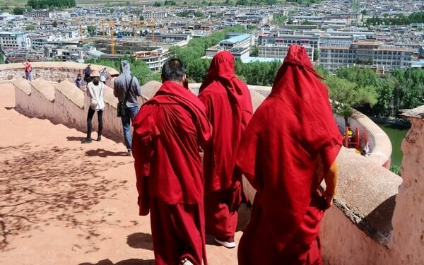 चीनमा मानवअधिकार विपरीत तिब्बतमा सामूहिक डिएनए परीक्षण गरेको खुलासा