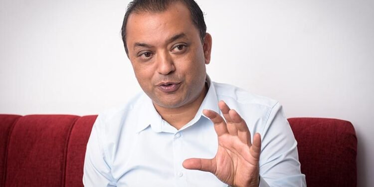 ‘सम्मुन्नत नेपाल र सम्मानित नेपाली’ योजनासहित गगन मतदाताको बीचमा