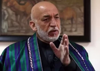 अफगान शरणार्थीहरूलाई दुर्व्यवहार गरेकोमा कारजाईले पाकिस्तानको आलोचना गरे