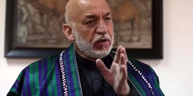 अफगान शरणार्थीहरूलाई दुर्व्यवहार गरेकोमा कारजाईले पाकिस्तानको आलोचना गरे