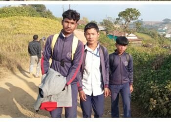 विद्यालय जान आउन ६ घण्टा