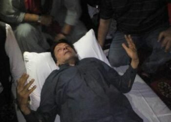 गोली लागेका इमरान खानको अवस्था कस्तो छ ?