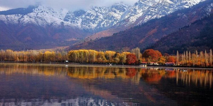 जम्मु कश्मिरका ३००० युवाहरूले एलजी मनोज सिन्हाबाट नियुक्ति पत्र प्राप्त गरे