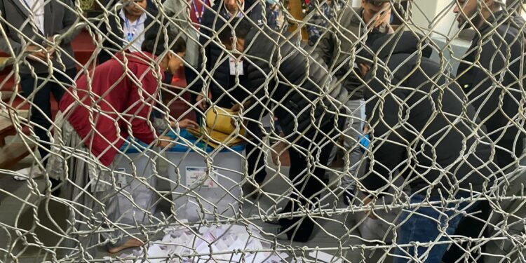 कास्की ३ मा एमालेलाई पछ्याउदै स्वतन्त्र