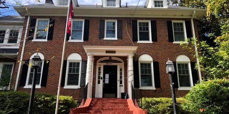 अमेरिकामा नेपाली दूतावासको चेक कर्मचारीको गाडीबाट चोरी