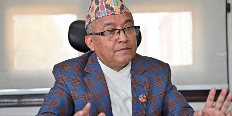 विदेशमा रहेका नेपालीलाई मताधिकार दिन कानुन बनाउने प्रतिवद्धता