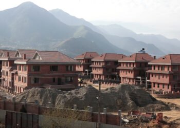 नयाँ मन्त्री पुरानै निवासमा