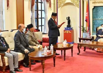 ७ दलका १६६ र ३ स्वतन्त्र सांसदको समर्थनमा प्रचण्ड प्रधानमन्त्री