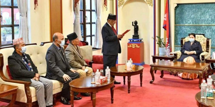 ७ दलका १६६ र ३ स्वतन्त्र सांसदको समर्थनमा प्रचण्ड प्रधानमन्त्री