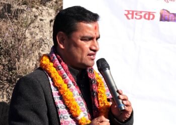 राजनीतिले धेरै विश्वास गुमाइसक्योः प्रदीप पौडेल