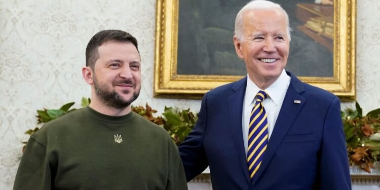 अमेरिका पुगेपछि बाइडेन र जेलेन्स्कीबीच के विषयमा छलफल भयो ?