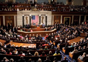 अमेरिकी सदनद्वारा १.७ ट्रिलियन अमेरिकी डलरको सरकारी कोष पारित