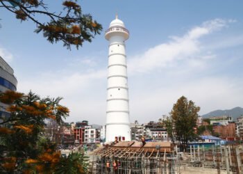 किन रोकियो धरहरा पुनर्निर्माण कार्य ?
