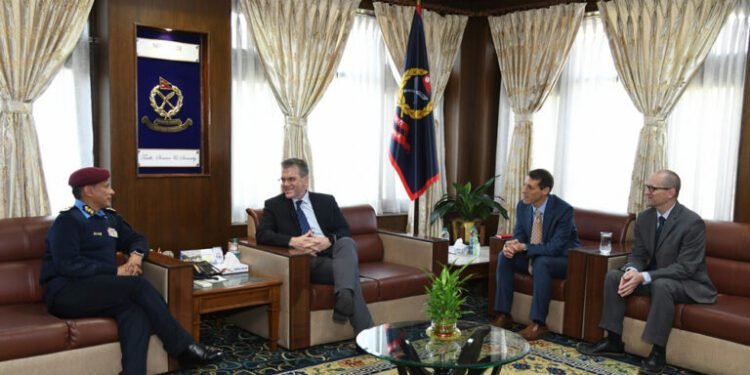 आईजीपी सिंह र अमेरीकी राजदूत थम्पसनबीच भेटवार्ता