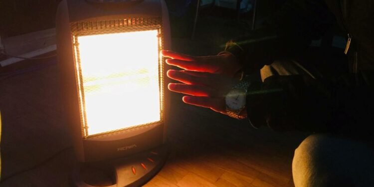 जाडोमा घरको झ्यालढोका बन्द गरी हिटर र कोइला नबाल्न प्रहरीको अनुरोध