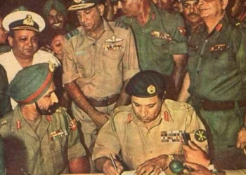 तालिबान नेताद्वारा १९७१ को आत्समर्पणको तस्बिर सार्वजनिक गर्दै पाकिस्तानलाई चेतावनी