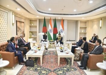 भारत र बंगलादेश छिट्टै व्यापार सम्झौता गर्दै