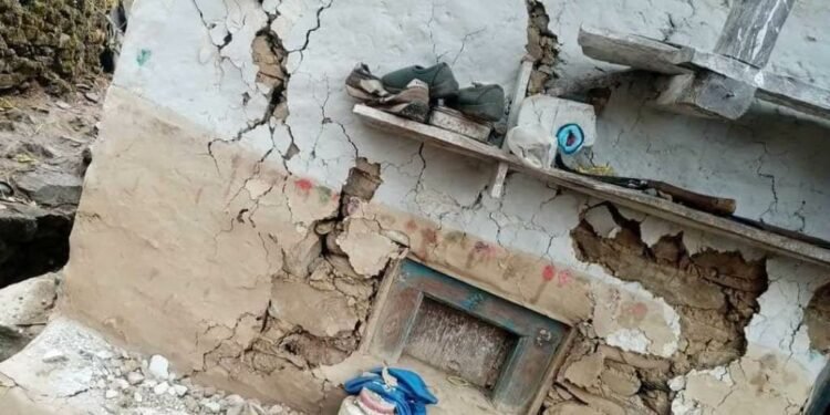 बाजुरा भुकम्पबाट ४२ परिवार विस्थापित