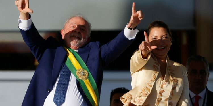 ब्राजिलका नयाँ राष्ट्रपति लुलाले लिए शपथ, पूर्वराष्ट्रपति बोल्सोनारो अमेरिका उडे