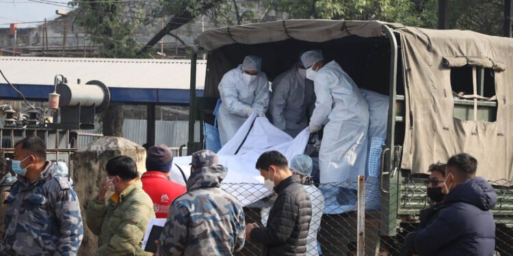 पोखराबाट २५ शव काठमाडौँ ल्याइयो
