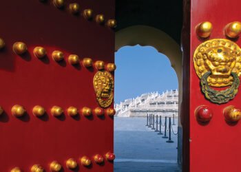 चिनियाँ अर्थतन्त्र निरन्तर खस्कदो अवस्थामा