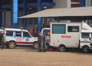 विमान दुर्घटनाः पोखराबाट ल्याइएका ४८ शव परीक्षण गरिँदै