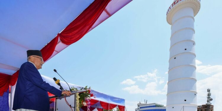 तामझामका साथ उद्घाटन गरेको करिब २ बर्ष हुन लाग्दा पनि बनेन धरहरा