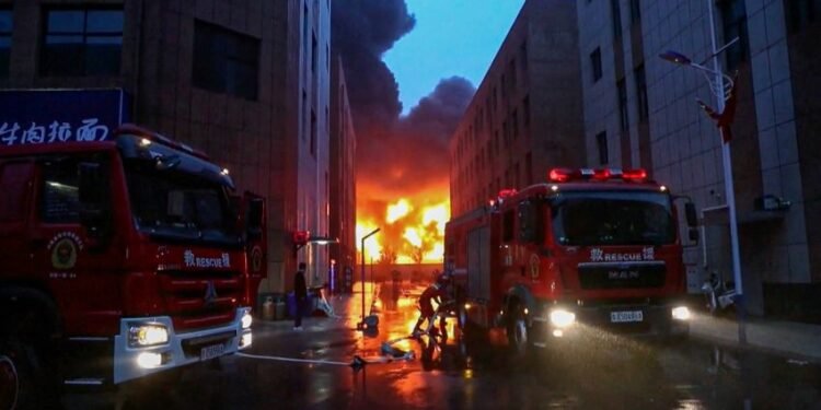 जापानको एक अपार्टमेन्टमा आगलागी, ४ जनाको मृत्यु