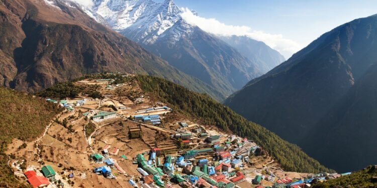 बेमौसममा पनि खुम्बुमा पर्यटक