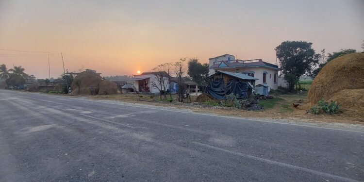 १७ परिवारको घरबास भएको जमिनमा अर्कैले दाबी गरेपछि विवाद