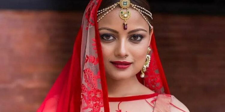 ऋचा शर्मालाई उत्कृष्ट अभिनेत्रीको अवार्ड