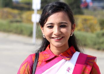 राज्यमन्त्री तोसिमा कार्कीः पदको दुरुप्रयोग गर्दै, ‘स्टन्ट’बाजीमा रमाउँदै