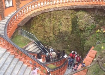पर्यटकको प्रमुख गन्तव्य बन्दै गुप्तेश्वर गुफा