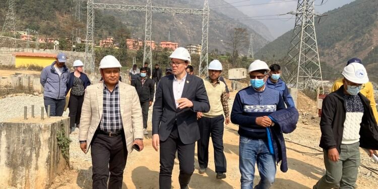 ईयुको उच्चस्तरीय टोलीद्वारा चिलिमे-त्रिशूली प्रसारण आयोजनाको स्थलगत निरीक्षण