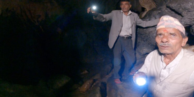 पर्यटकले नदेखेको अल्पेश्वर गुफा