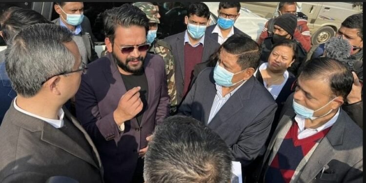 बालेनदेखि नारायणकाजीसम्मको टिम चक्रपथ सडक खण्डको निरीक्षणमा